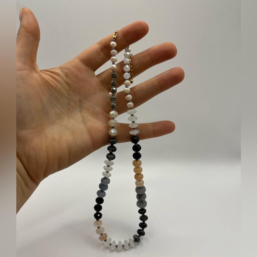 Beautiful stone necklace, sparkly necklace, neutral necklace